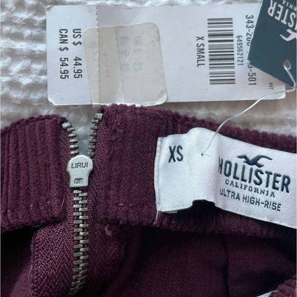 NWT Hollister Maroon Corduroy Skirt - Picture 3 of 4